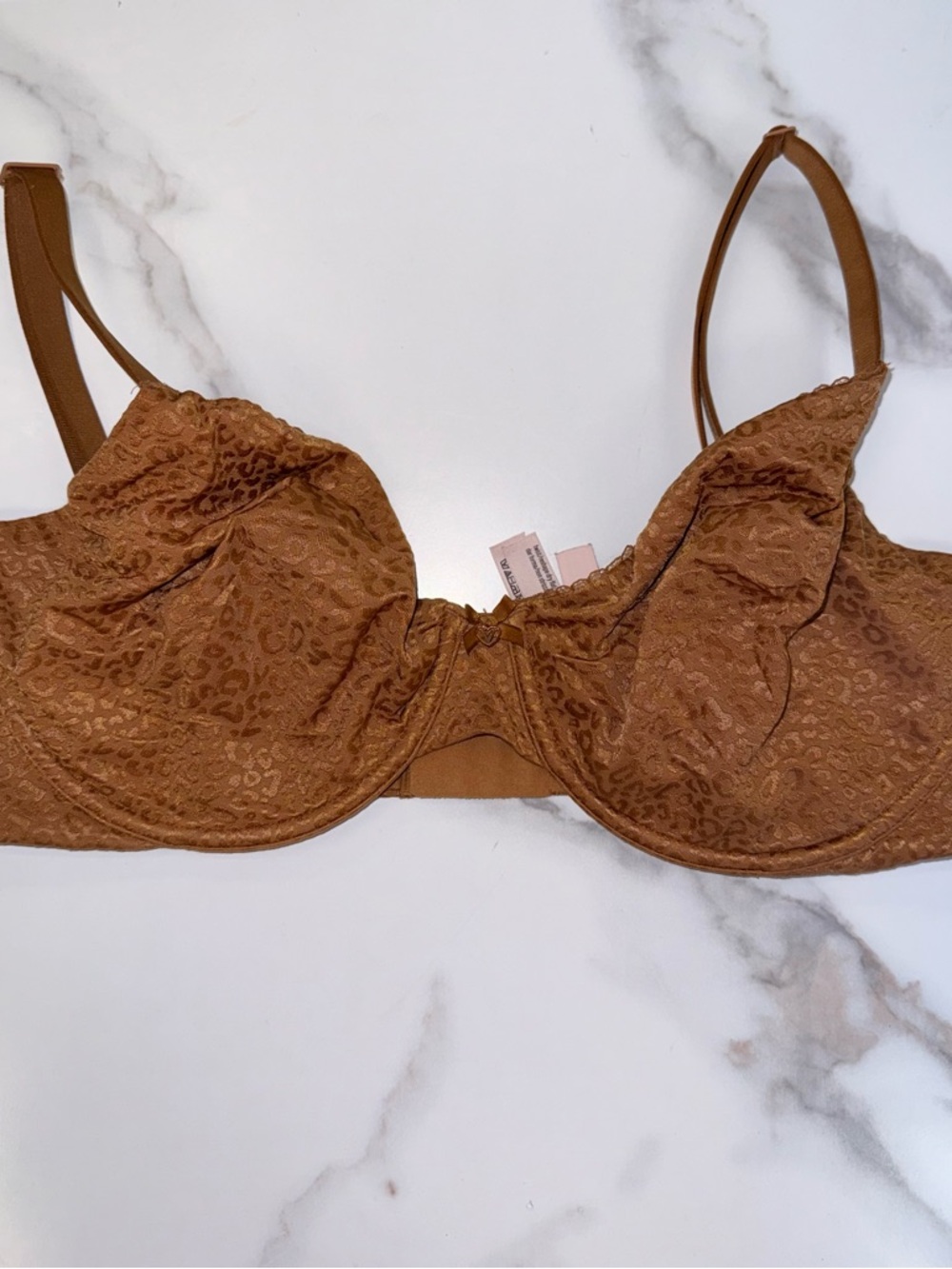 Victoria's Secret (38DD) Brown Cheetah Print Body By Victoria Unlined Demi Bra
